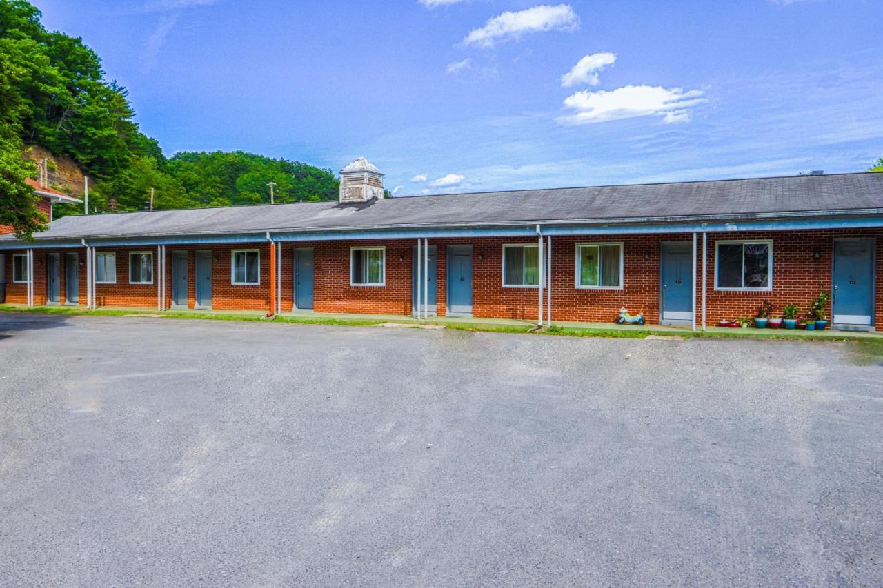 Patriot Inn Motel Beaver Wv, By Oyo מראה חיצוני תמונה